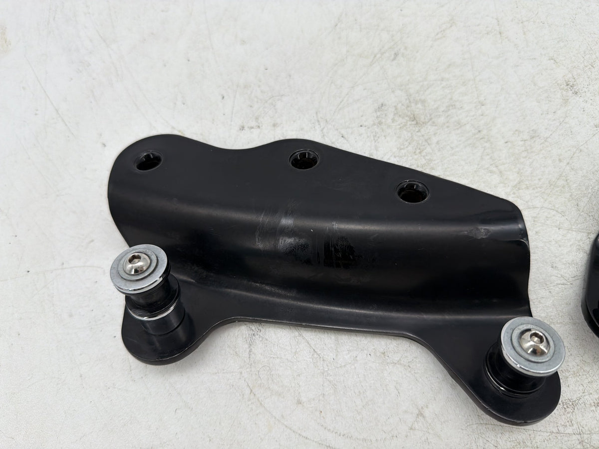 2010 Harley Street Glide Touring FLHX OEM 5 Point Detachable Docking Hardware