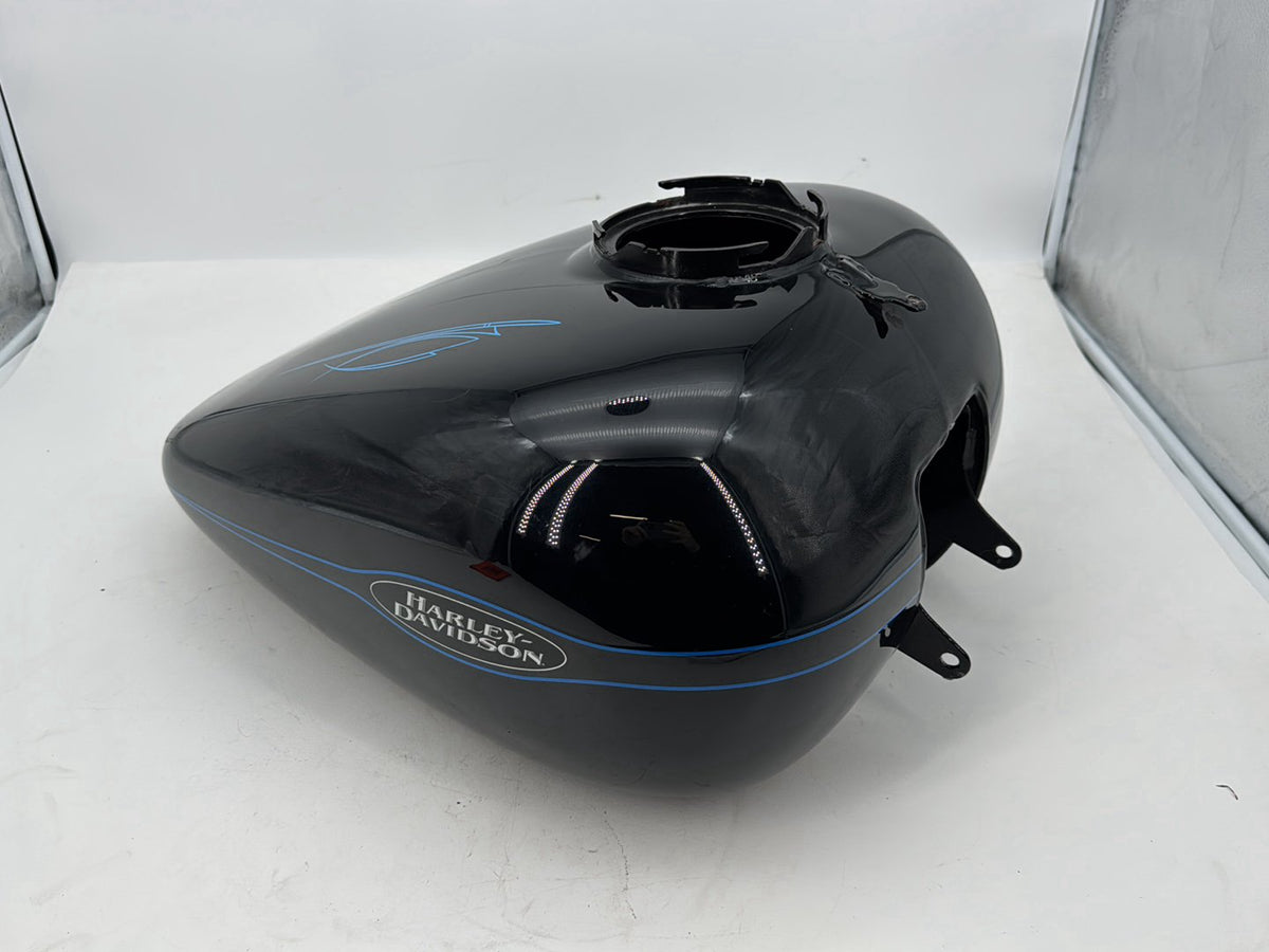 2007 - 2012 Harley-Davidson Touring Road Glide Fuel Gas Tank Gasoline Reservoir 	61356-08