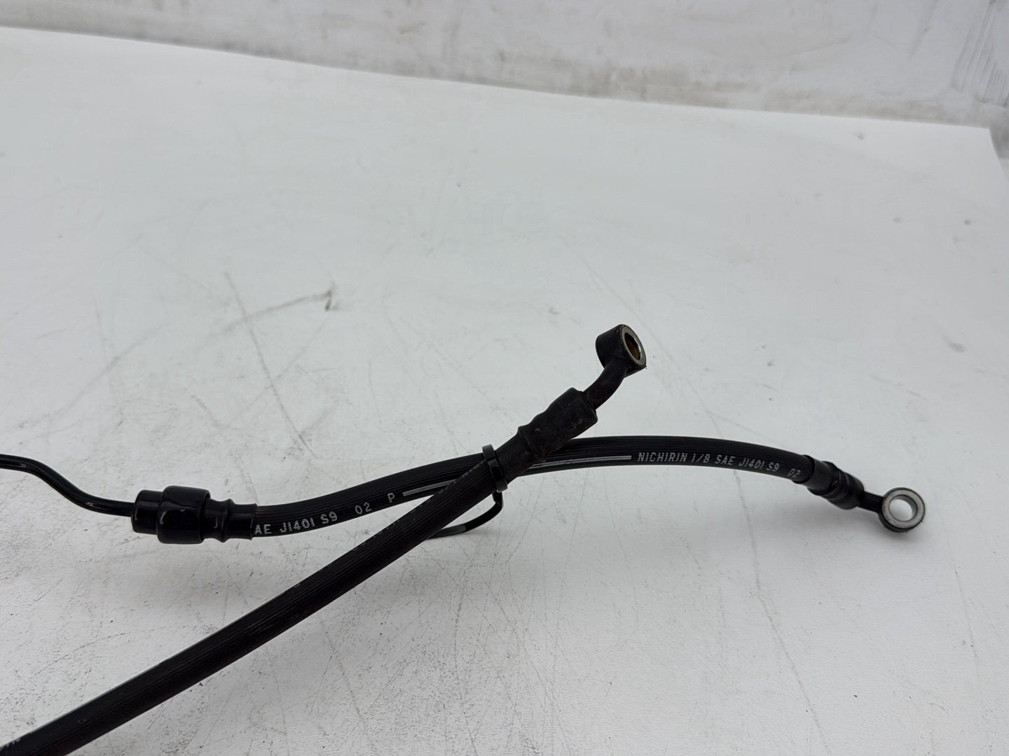 2009 Harley Sportster 883 Low XL883L OEM Front Brake Hose Line Pipe