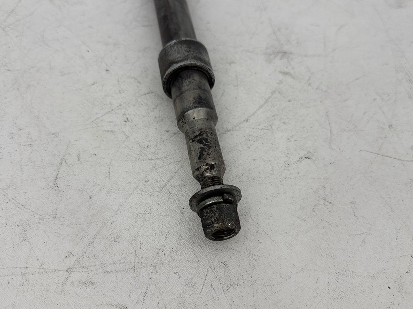 1999 - 2006 Harley-Davidson Touring Electra Glide Front Wheel Axle Bolt Shaft 43364-00