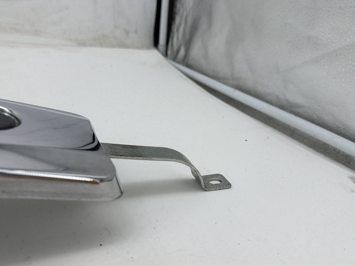 2010 Harley Street Glide Touring FLHX OEM Fuel Gas Tank Dash Console NOKey