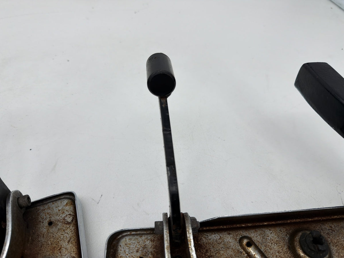 02 Harley Electra Glide Touring FLHT OEM Left Right Driver Floorboard Foot Rest