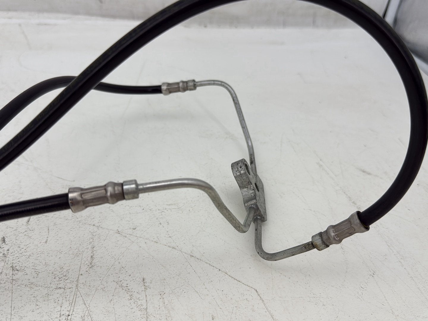 2012 Harley Street Glide Touring FLHX OEM Front Brake Hose Line Pipe ABS