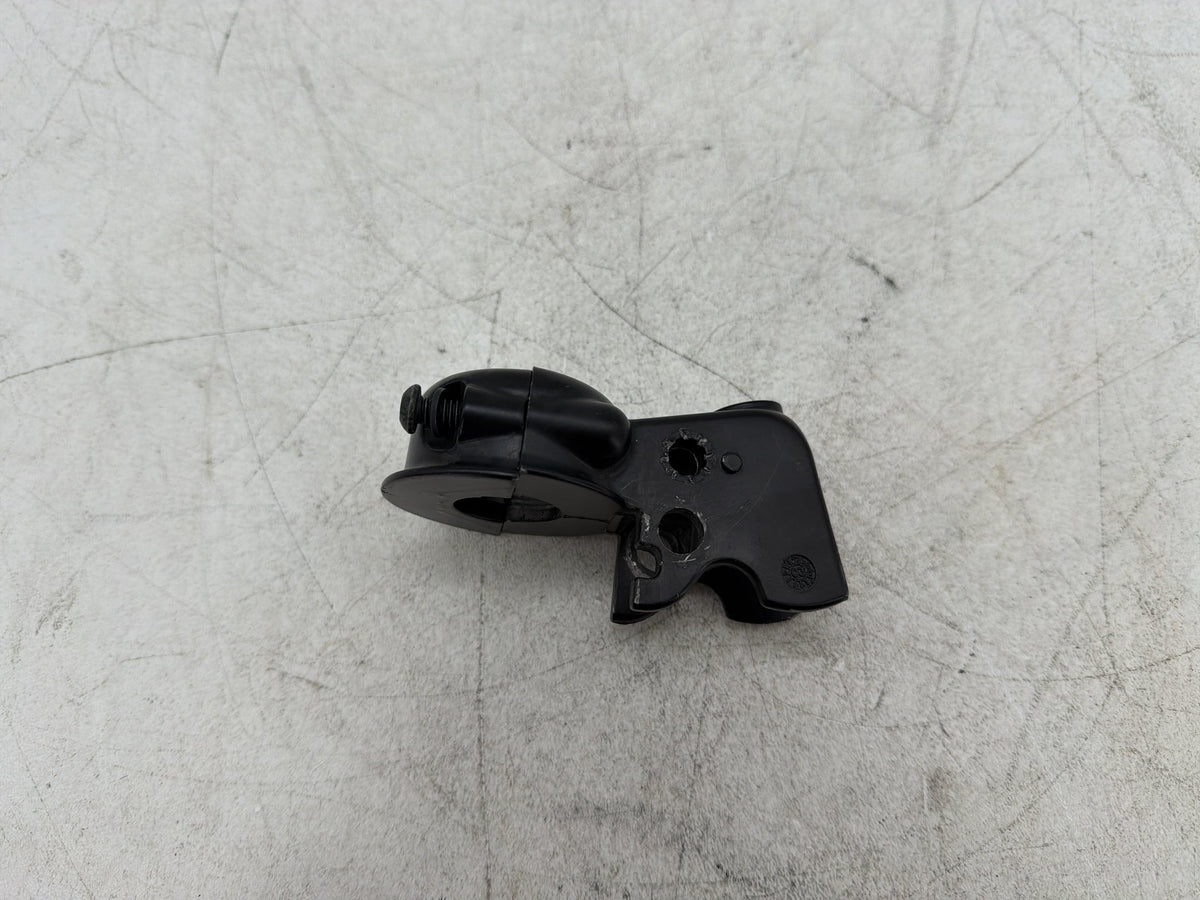 2004 Harley Heritage Softail Classic OEM Clutch Hand Lever Clutch Perch 38608-96