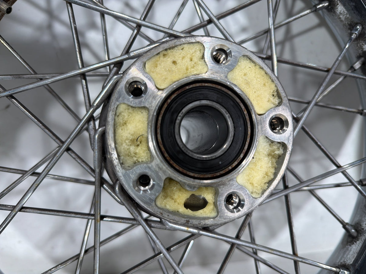 2004 Harley Electra Glide CVO Screamin OEM Front Rear Wheel Rim Tire Spoked 16"
