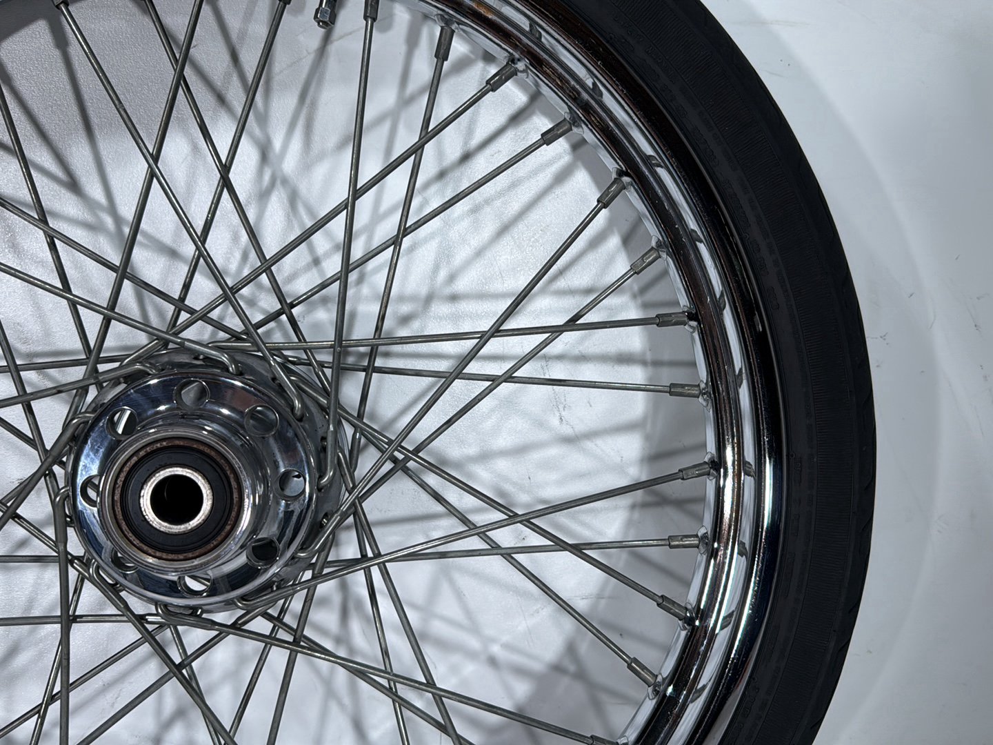 2000 Harley Dyna FXDWG Wide Glide OEM Front Wheel Rim Tire Spoked