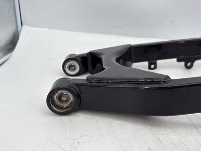 2005 Harley Dyna FXDWG Wide Glide OEM Rear Fork Swingarm Swing Arm