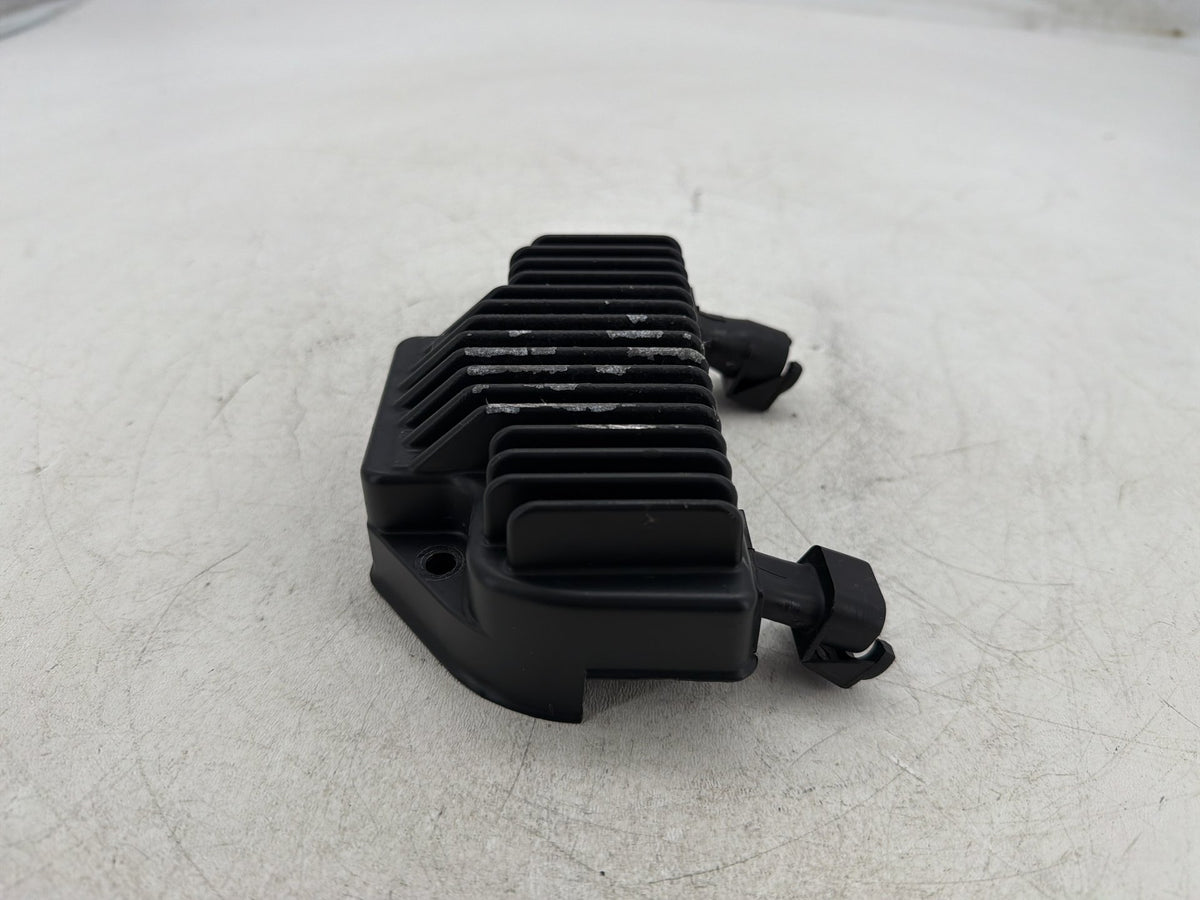 2017 Harley Dyna Street Bob FXDB OEM Voltage Regulator Rectifier