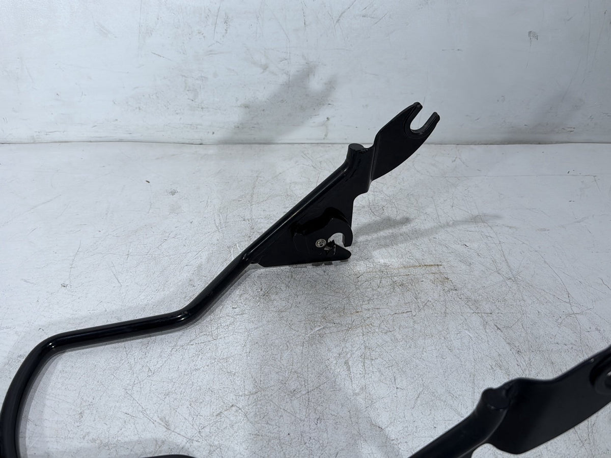 2011 Harley Road Glide Touring FLTRX OEM Rear Back Sissy Bar Rail Sissybar