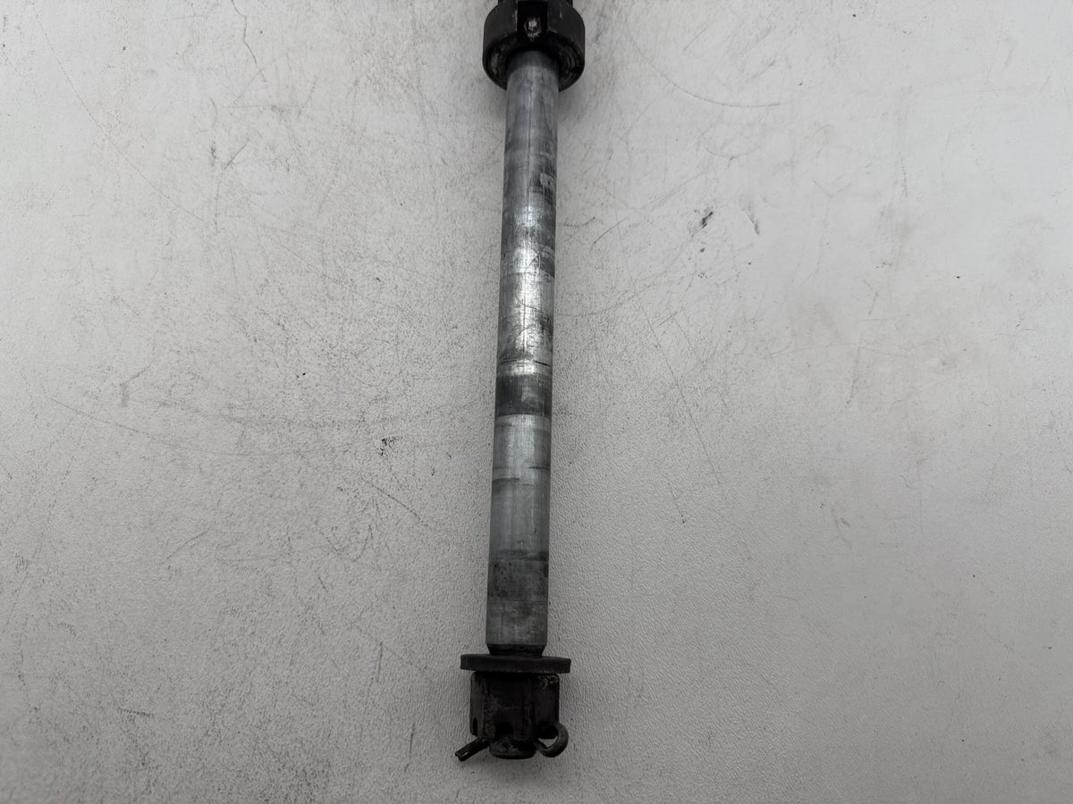 1997 Harley Heritage Softail Classic OEM Rear Wheel Axle Bolt Shaft