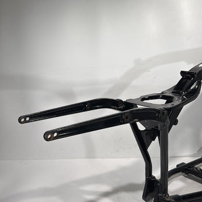 2007 - 2012 Harley-Davidson Dyna Street Bob Body Main Frame Chassis SLVG 	47463-06BHP