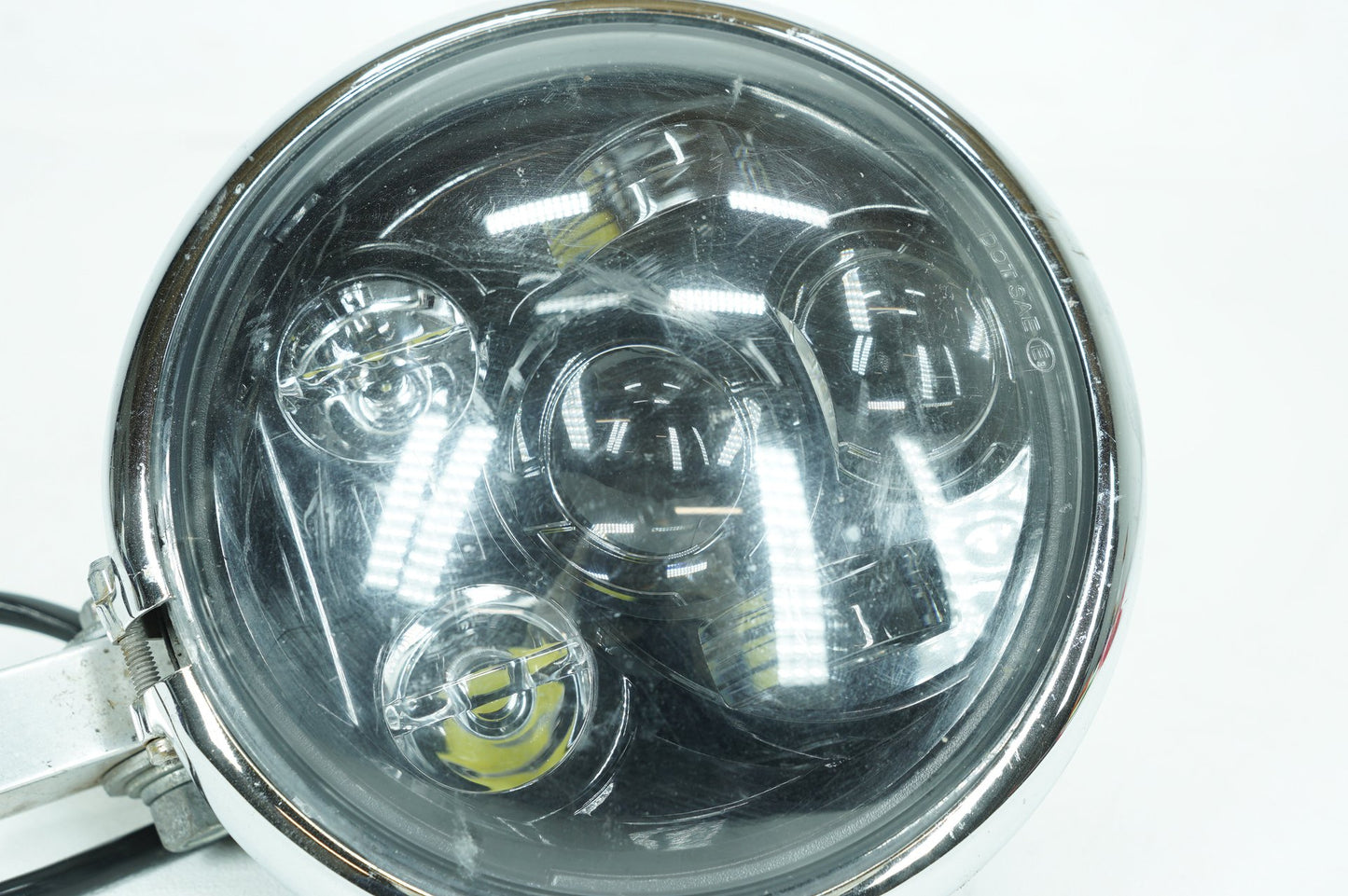 2000 - 2006 Harley-Davidson Dyna Street Bob Headlight Headlamp Head Lamp Light LED 69356-06