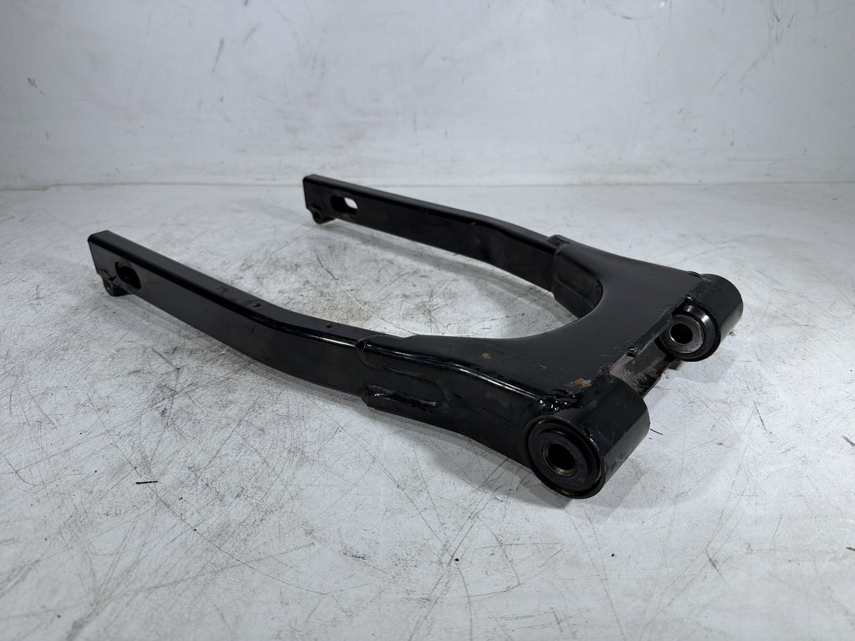 1995 Harley Electra Glide Touring Classic OEM Rear Fork Swingarm Swing Arm