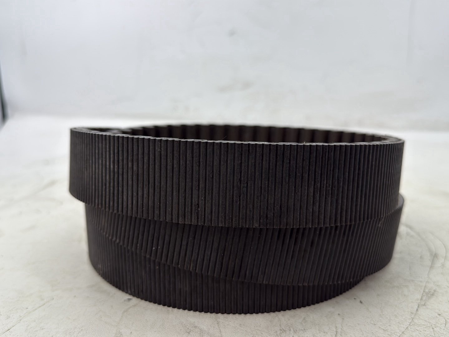 1998 Harley Touring FLHTCUI Electra Glide Ultra OEM Rear Drive Belt