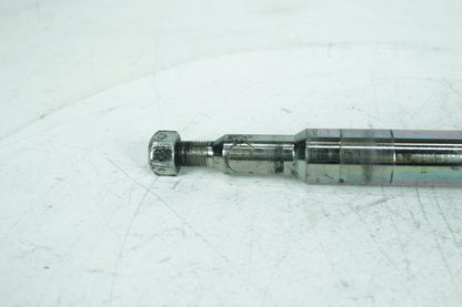 2007 - 2011 Harley-Davidson Touring Electra Screamin Eagle Front Wheel Axle Bolt Shaft 43364-00