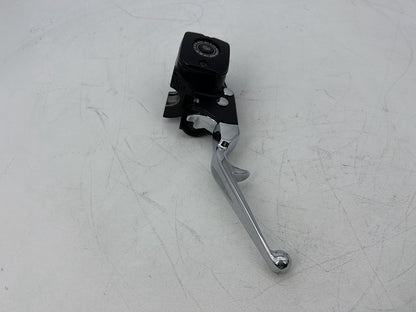 2000 Harley Touring FLHTCI Electra Glide Classic OEM Front Right Brake Lever Master Cylinder