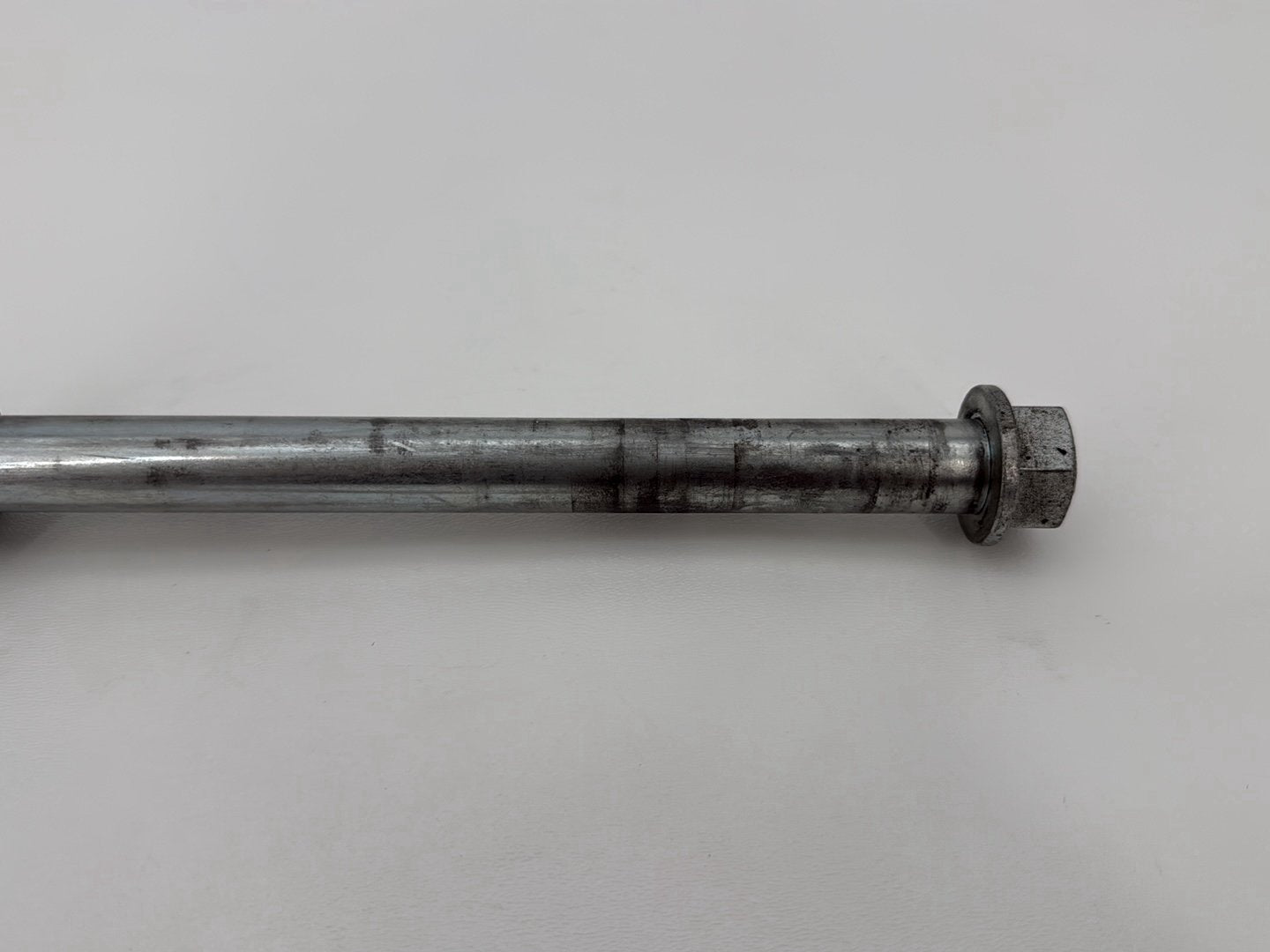 2007 Harley Softail Heritage Classic FLSTC OEM Rear Wheel Axle Bolt Shaft