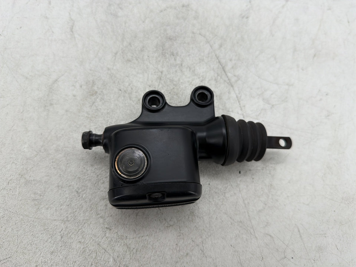 2012 Harley Electra Glide Touring Ultra OEM Rear Brake Master Cylinder Reservoir
