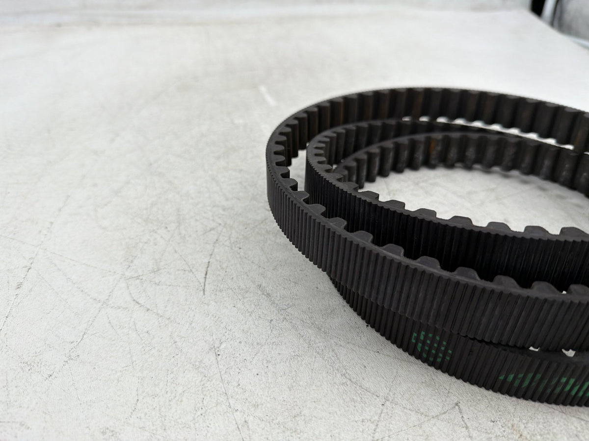 2011 Harley Electra Glide Touring Ultra OEM Rear Drive Belt 40024-09 140T 1"