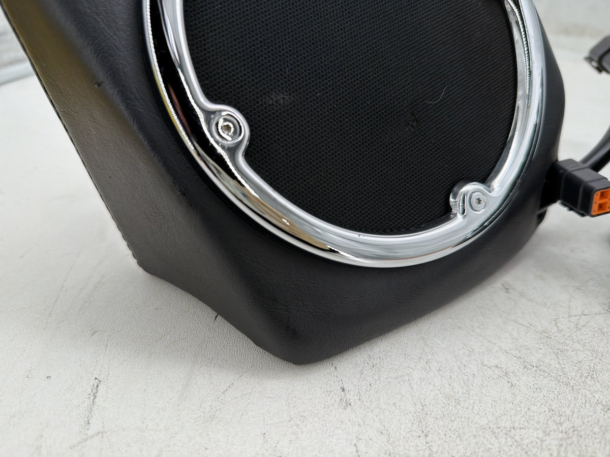 2007 Harley Electra Glide Touring CVO Eagle OEM Rear Left Right Audio Speakers