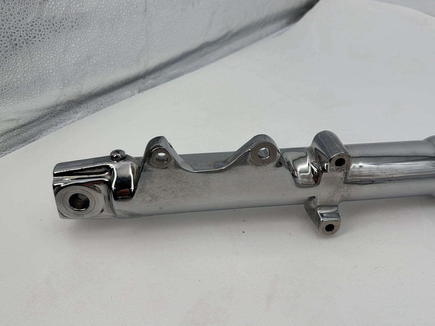 1999 - 2006 Harley-Davidson Dyna Wide Glide Front Triple Tree Set & LH RH Fork Legs Sliders 45679-92 , 45874-91