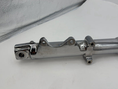 1999 - 2006 Harley-Davidson Dyna Wide Glide Front Triple Tree Set & LH RH Fork Legs Sliders 45679-92 , 45874-91