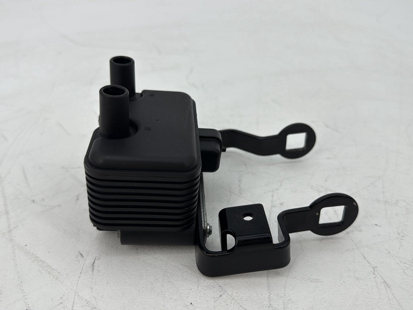 2004 - 2013 Harley-Davidson Sportster 1200 Custom Ignition Coil Spark Igniter 31655-99