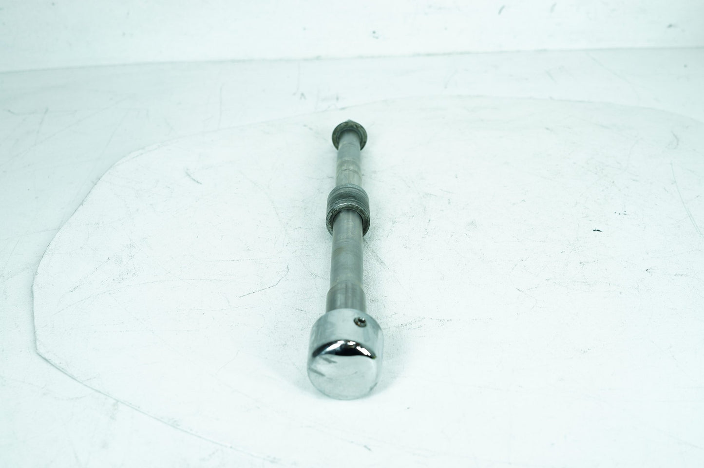 1984 - 1998 Harley-Davidson Touring Road Glide Front Wheel Axle Bolt Shaft 43346-83B