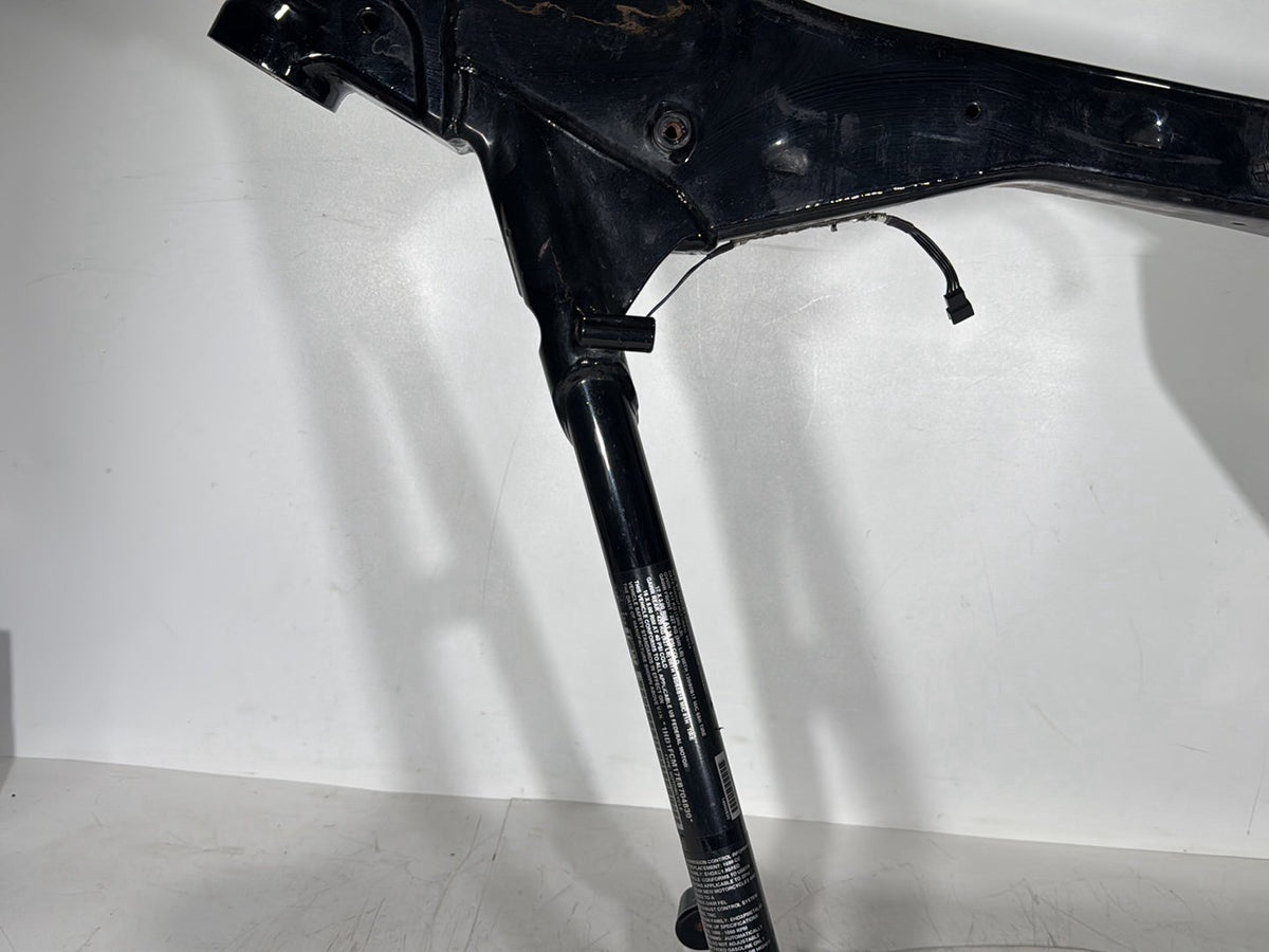 2014 Harley Touring FLHTCU Electra Glide Ultra OEM Body Main Frame Chassis SLVG