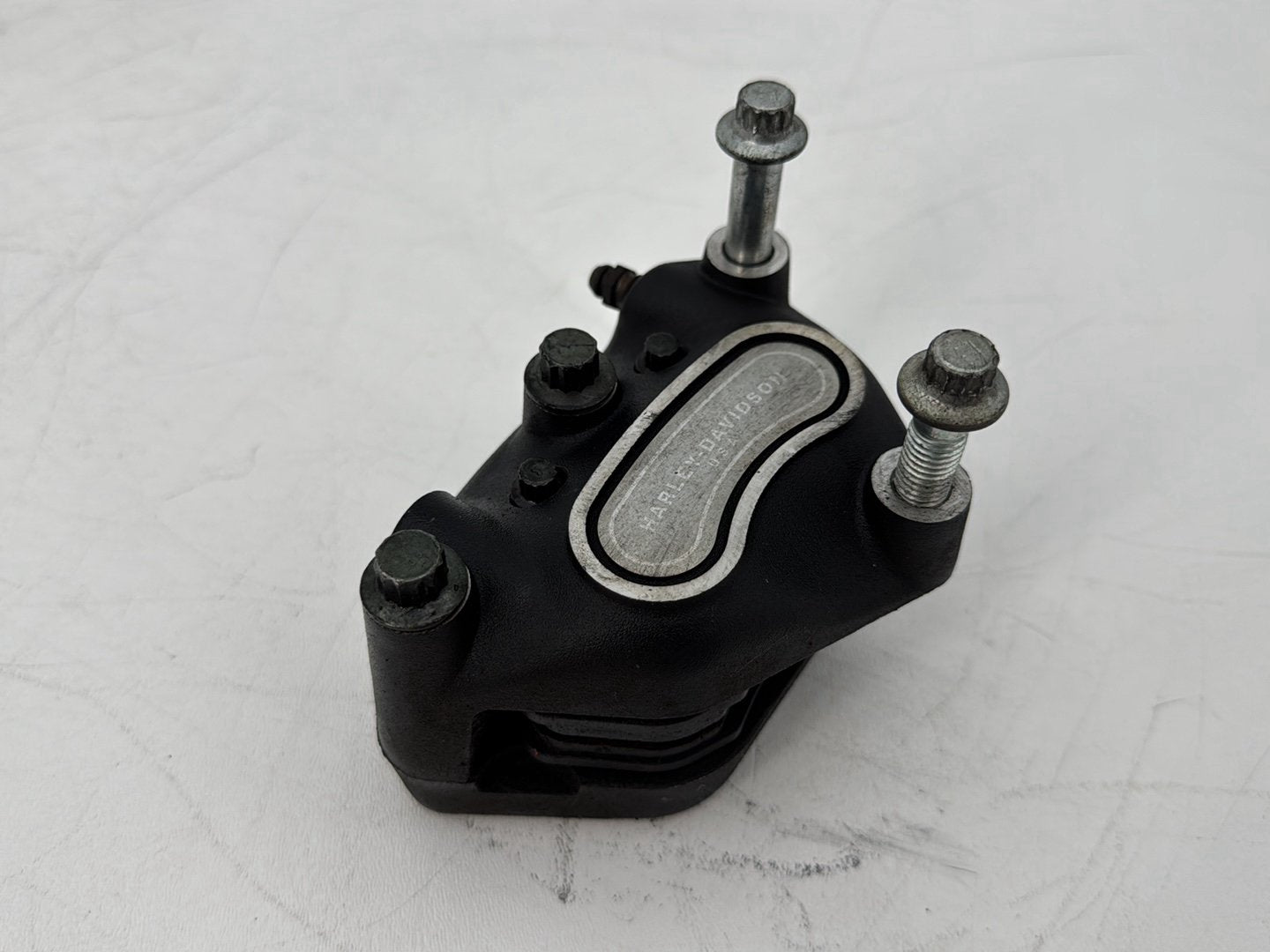 1999 - 2006 Harley-Davidson Touring Electra Glide Classic Front Right 1 Brake Caliper 44023-00C