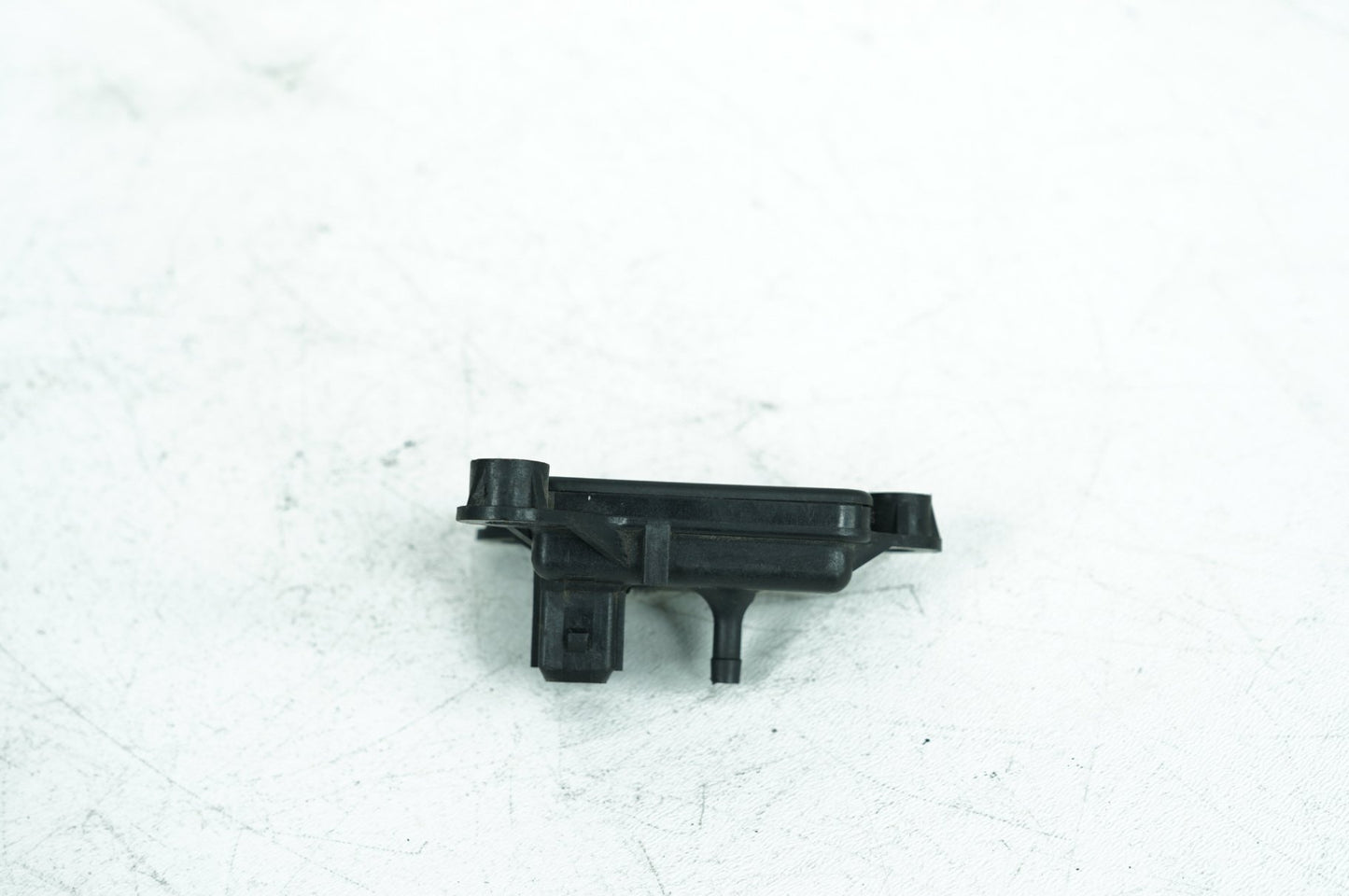 1984 - 1998 Harley-Davidson Touring Electra Glide Ultra Magneti Marelli Air Sensor PRT 03/02 2296AD