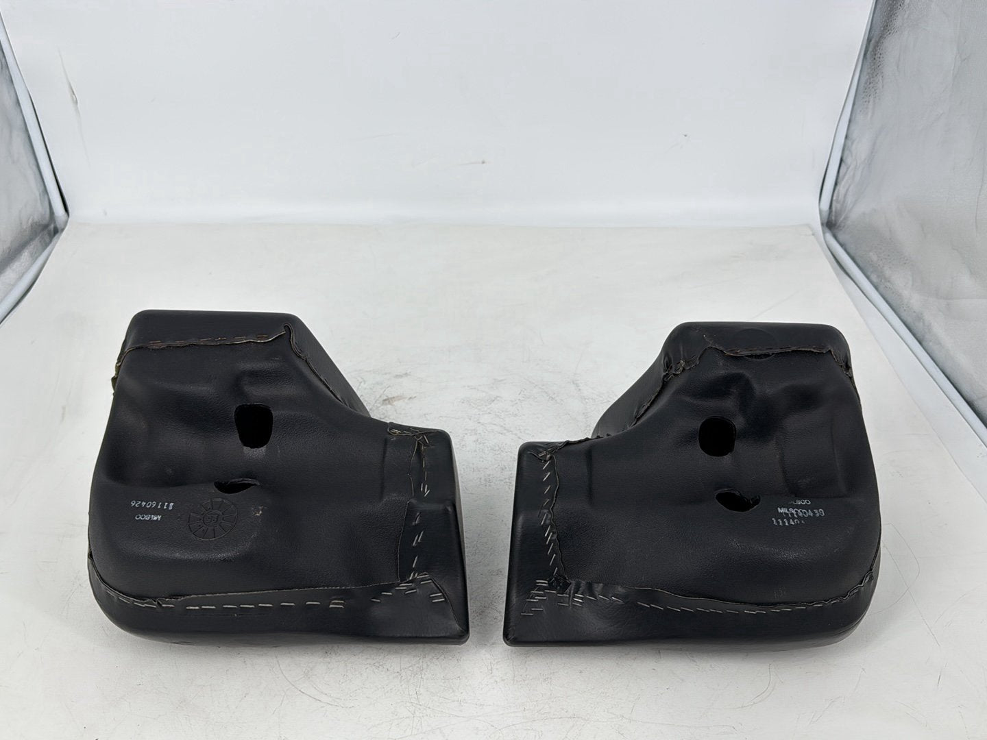 1999 - 2006 Harley-Davidson Touring Electra Glide Classic Storage Media Compartment Glove Box 58683-89B