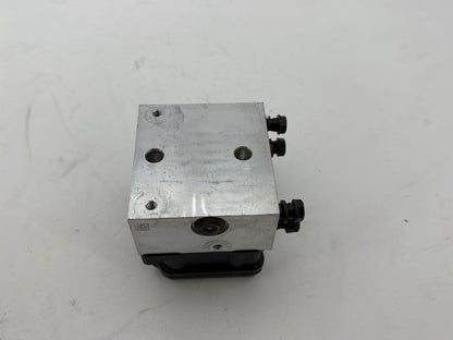 2011 Harley Road King Touring FLHRC Classic OEM ABS Brake Pump & Control Module