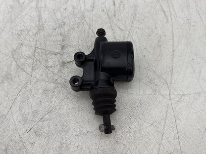 2016 Harley Road King Touring FLHR OEM Rear Brake Master Cylinder Reservoir