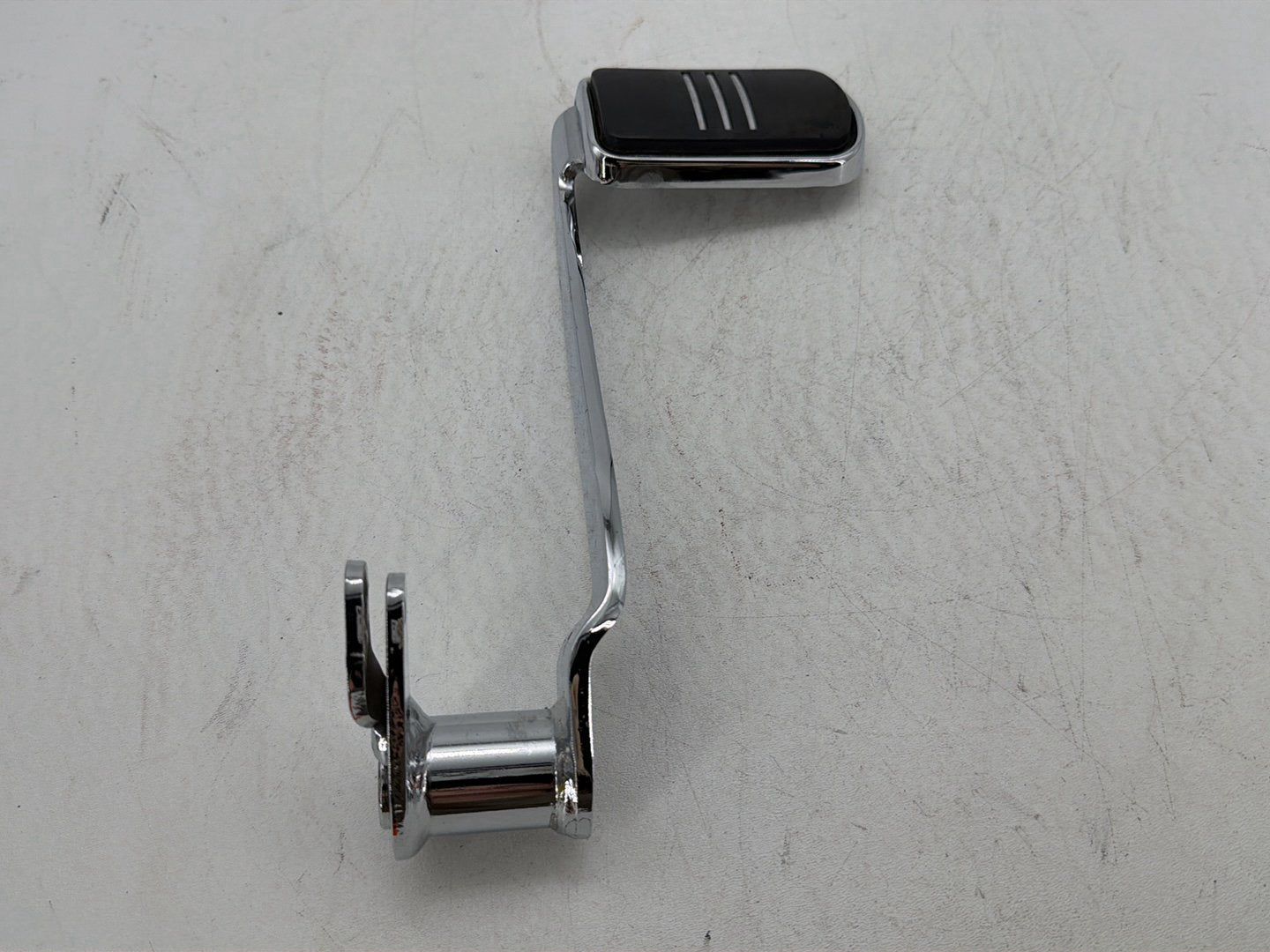 2013 Harley Street Glide Touring FLHX OEM Foot Brake Control Lever Pedal