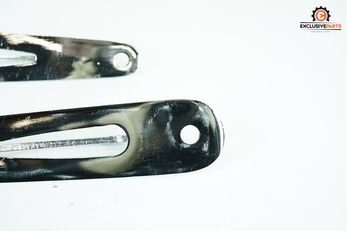 2010 Harley-Davidson Touring FLHTCU - Fairing Support Bracket Mounting Holder