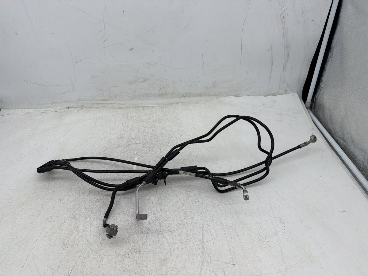 2014 Harley Dyna Switchback FLD OEM Front Brake Hose Line Pipe ABS