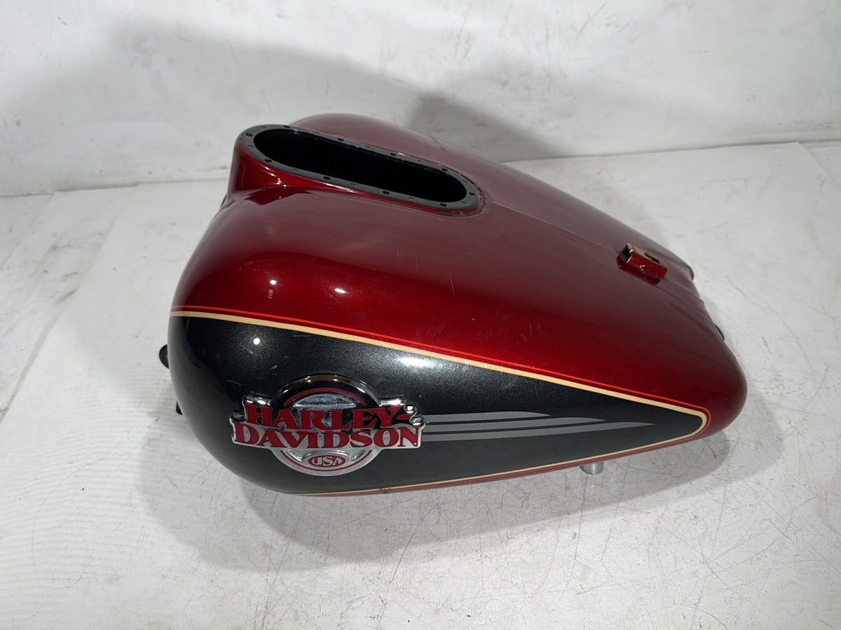 2007 Harley Electra Glide Touring Ultra OEM Fuel Gas Tank Gasoline Reservoir