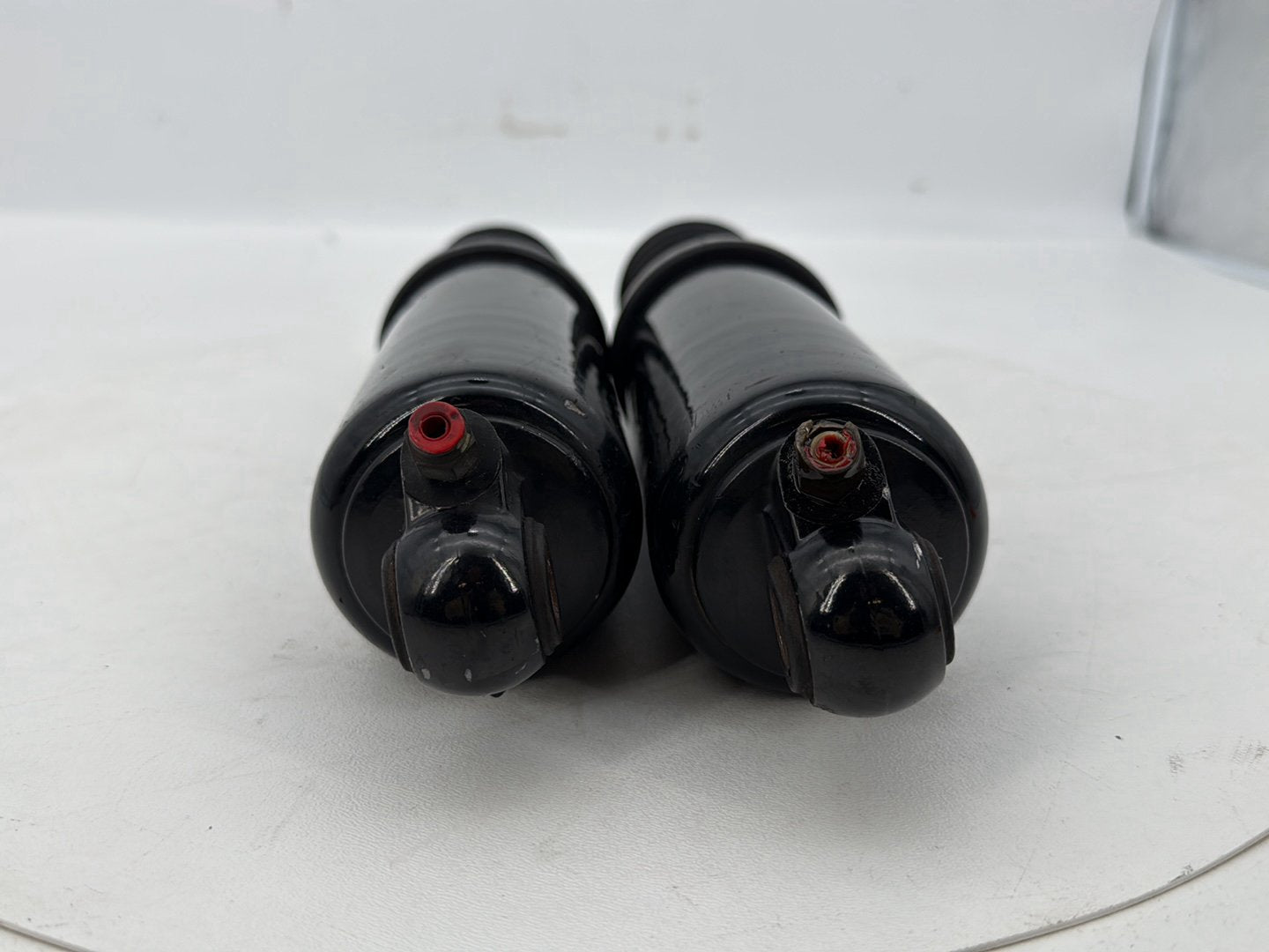 1999 - 2006 Harley-Davidson Touring Electra Glide Rear Left Right Shock Absorbers 54565-97C