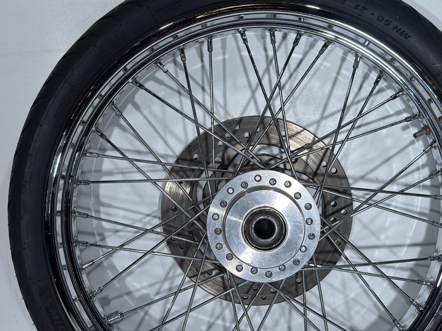 09 Harley Sportster XL1200 1200 Low OEM Front Wheel Rim Tire Spoked MH90-21 21"