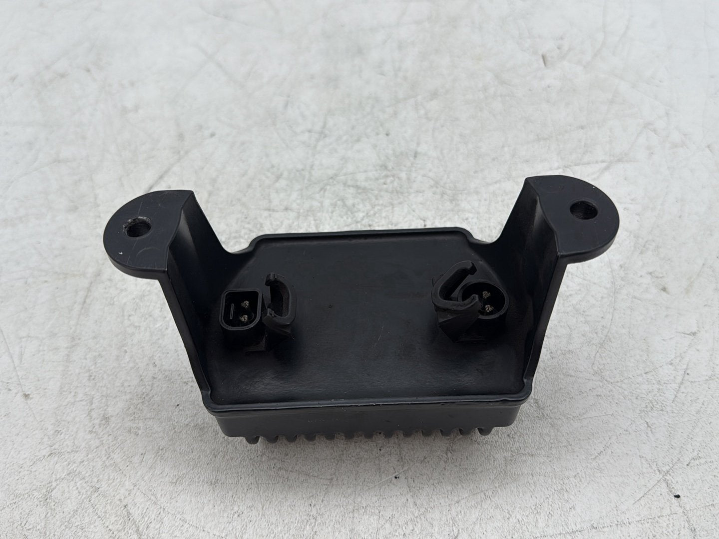 2009 Harley Street Glide Touring FLHX OEM Voltage Regulator Rectifier