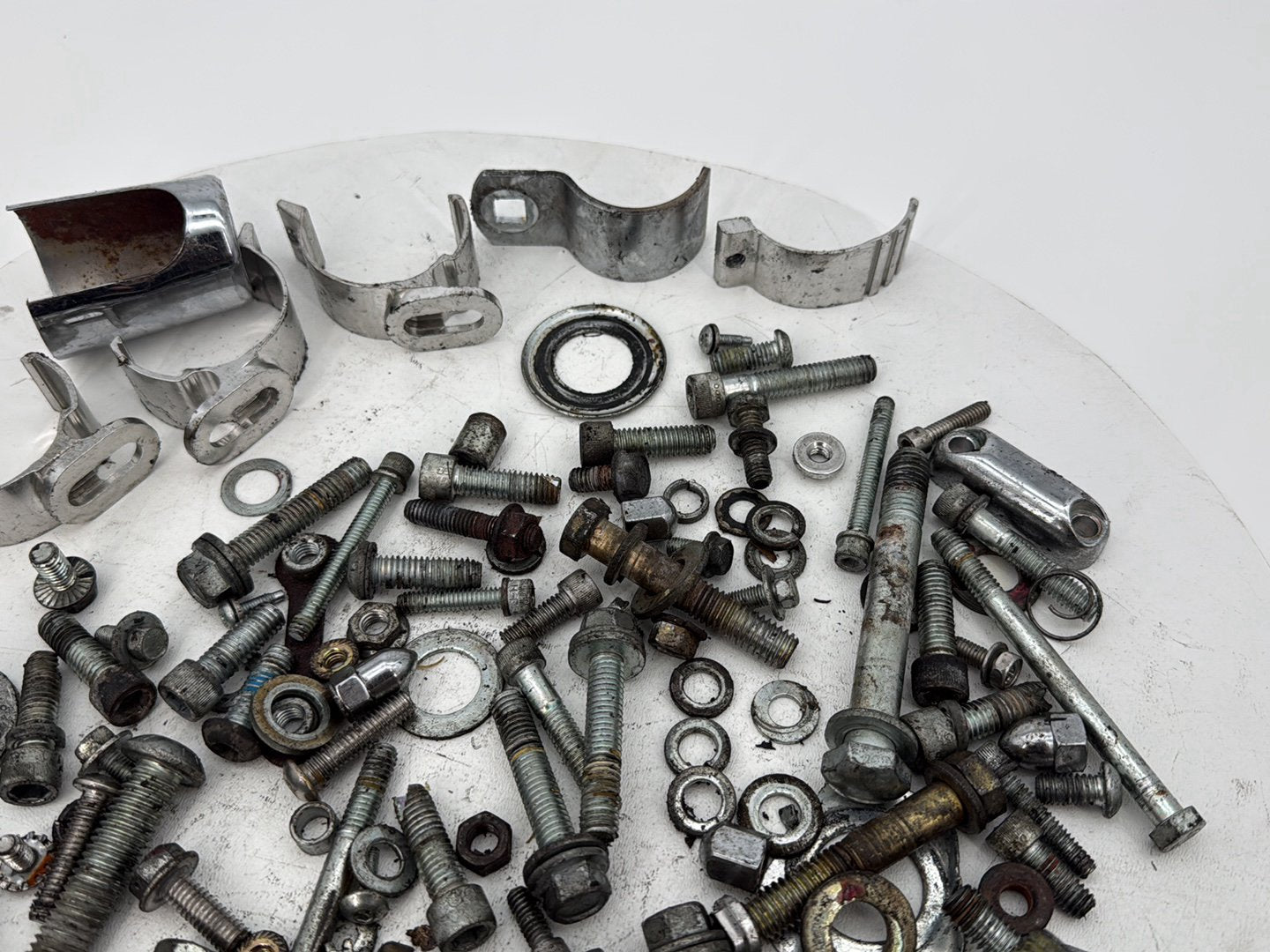 2006 - 2017 Harley-Davidson Dyna Street Bob Hardware Bolts Nuts & Brackets