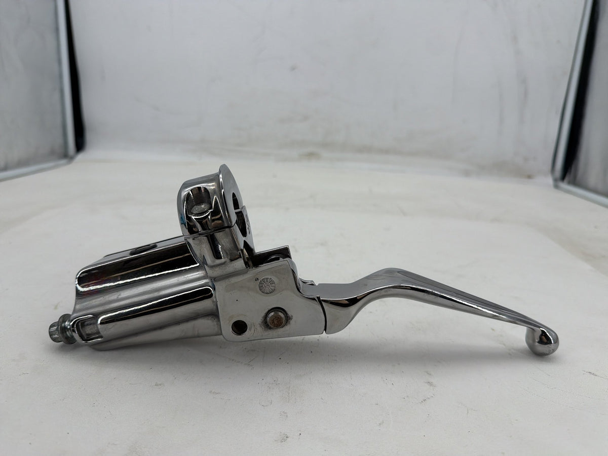 1995 Harley Heritage Softail Classic OEM Front Right Brake Lever Master Cylinder