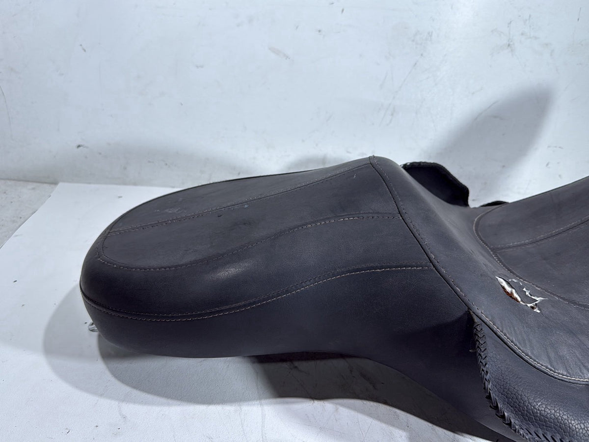 2011 Harley Heritage Softail Classic Passenger Rider Driver Seat Saddle * TORN *