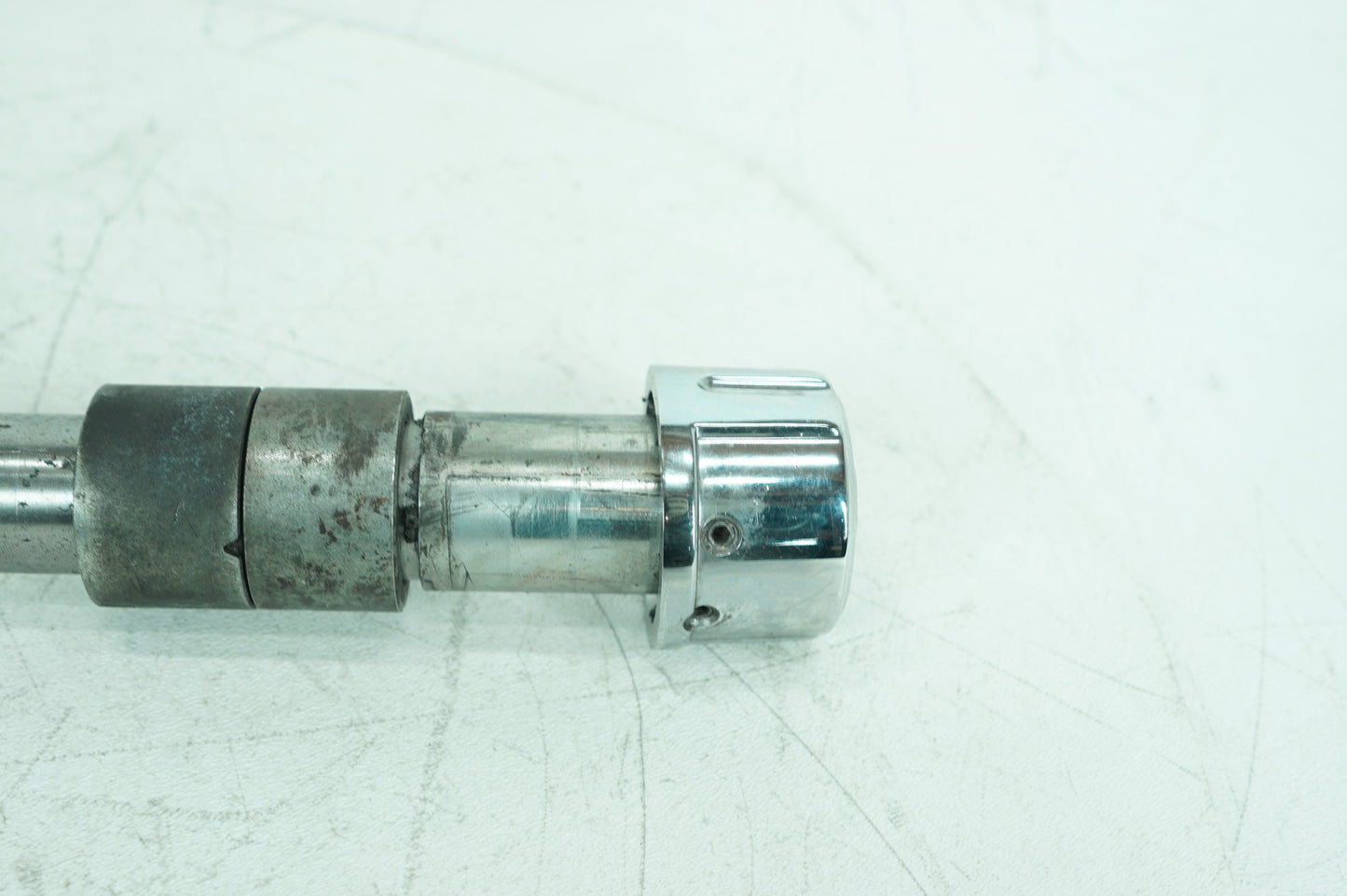 1999 - 2006 Harley-Davidson Touring Road Glide Front Wheel Axle Bolt Shaft 43364-00