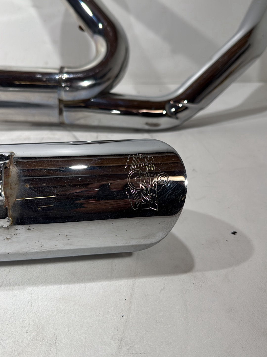 13 Harley Electra Glide Touring Ultra Exhaust Header Pipes Muffler Vance & Hines
