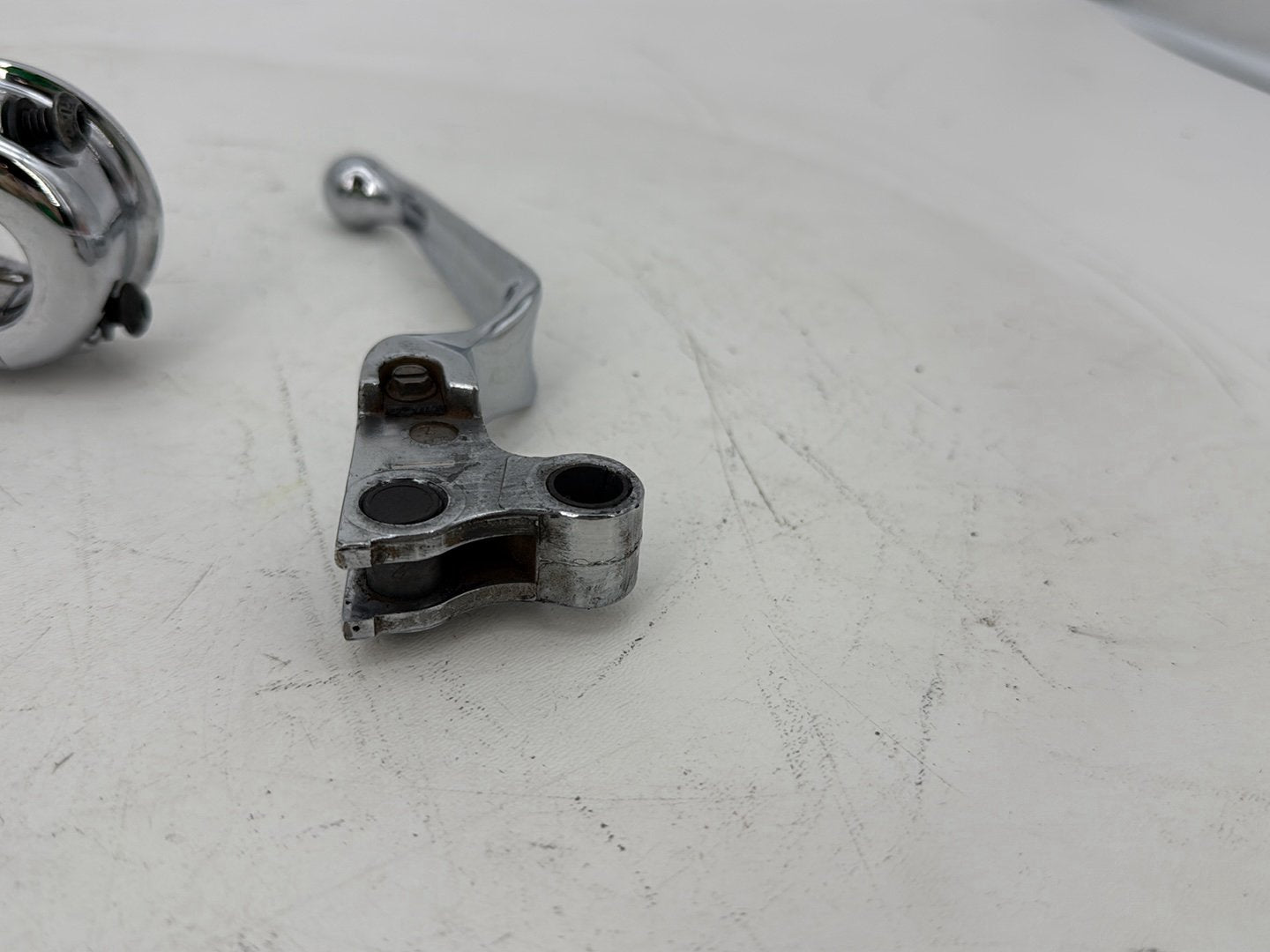 1999 - 2006 Harley-Davidson Touring CVO Screamin Eagle Road King Front Left Hand Clutch Control Lever 45077-07