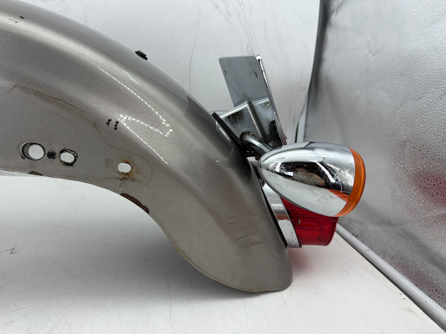 2009 Harley Sportster 883 Low XL883L OEM Rear Wheel Fender & Turn Signals Bar