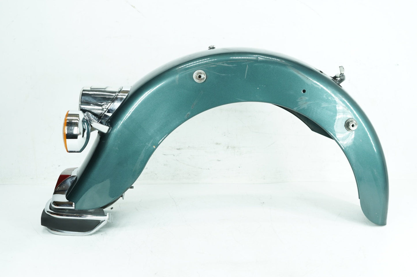 1999 - 2006 Harley-Davidson Touring Electra Glide Ultra Rear Wheel Fender & Turn Signals Bar 59579-01B
