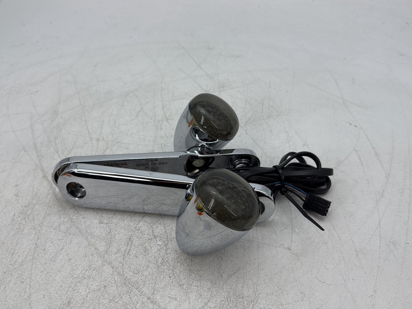 2010 Harley Street Glide Touring FLHX OEM Front Left Right Turn Signal Indicators